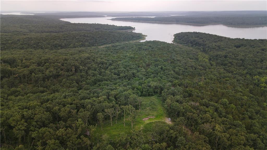 942 Se 1125 Private Road Property Photo 18