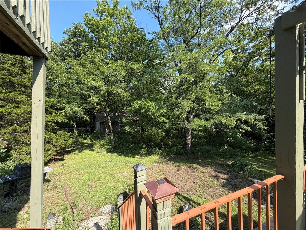 3907 Ne Beach Road Property Photo 34