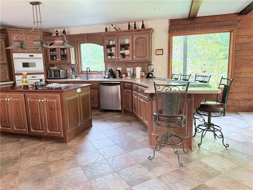 3907 Ne Beach Road Property Photo 38