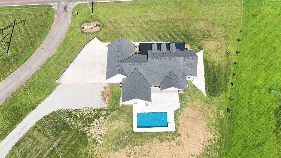 2 Se Woodview Rd N/a Property Photo 81