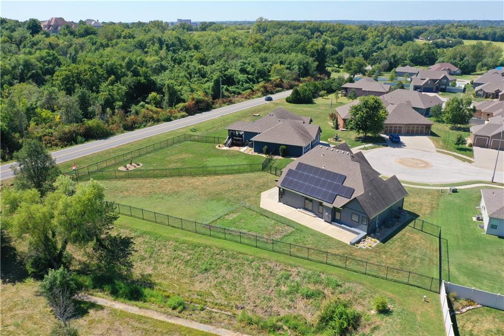 3221 S Mize Ridge Court Property Photo 9