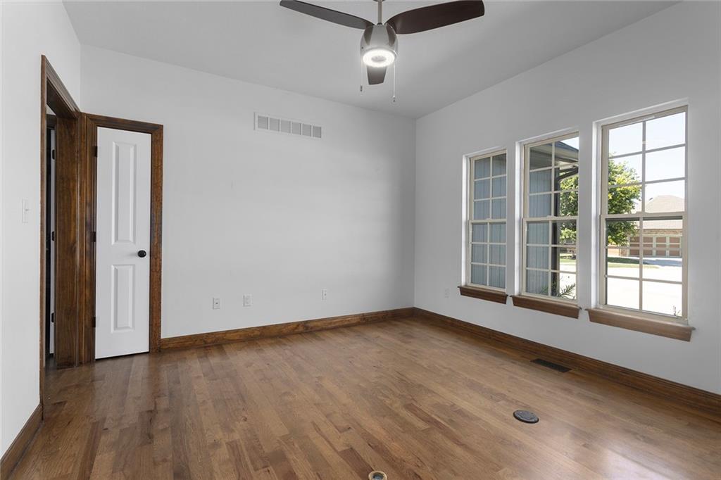 3221 S Mize Ridge Court Property Photo 19