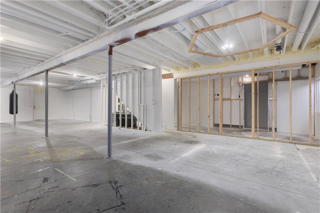 3221 S Mize Ridge Court Property Photo 34