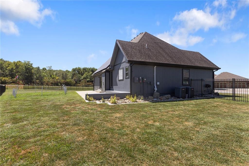 3221 S Mize Ridge Court Property Photo 42