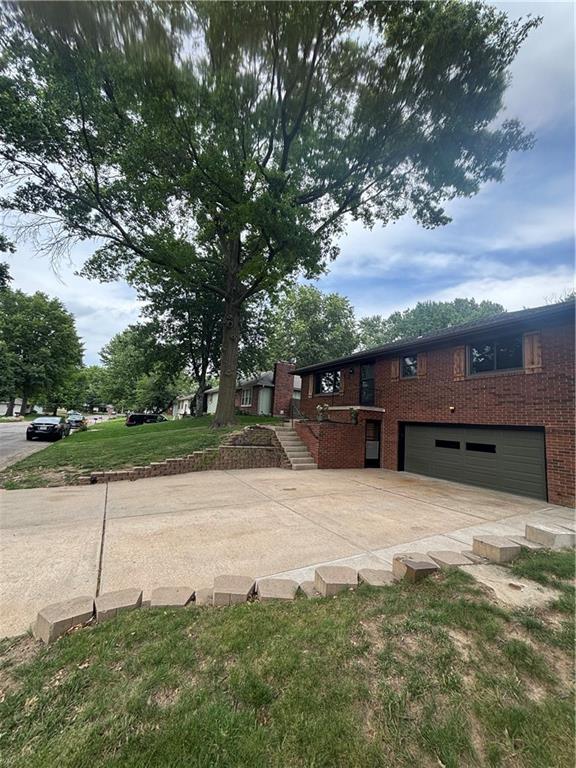 3209 N 36 Terrace Property Photo 6