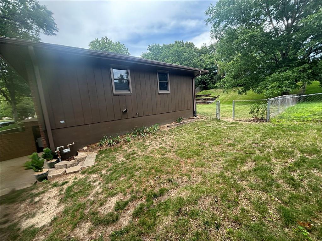 3209 N 36 Terrace Property Photo 10