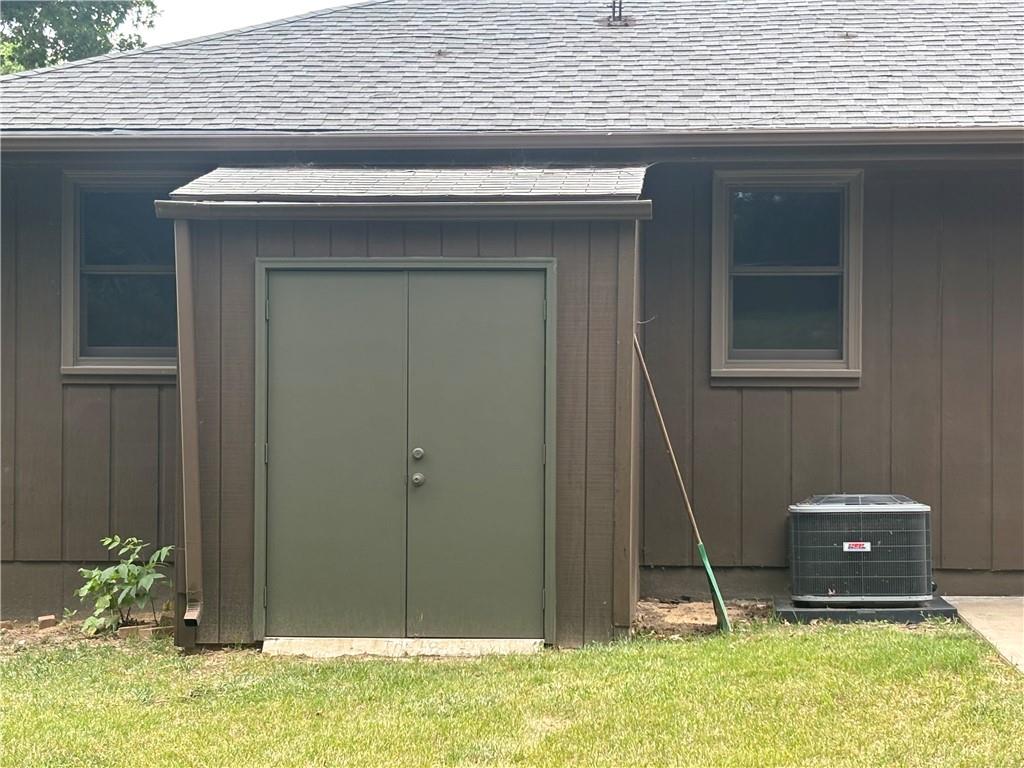 3209 N 36 Terrace Property Photo 44