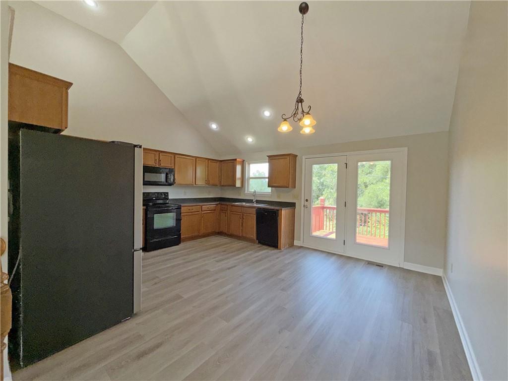 5101 Nw 93rd Street Property Photo 8