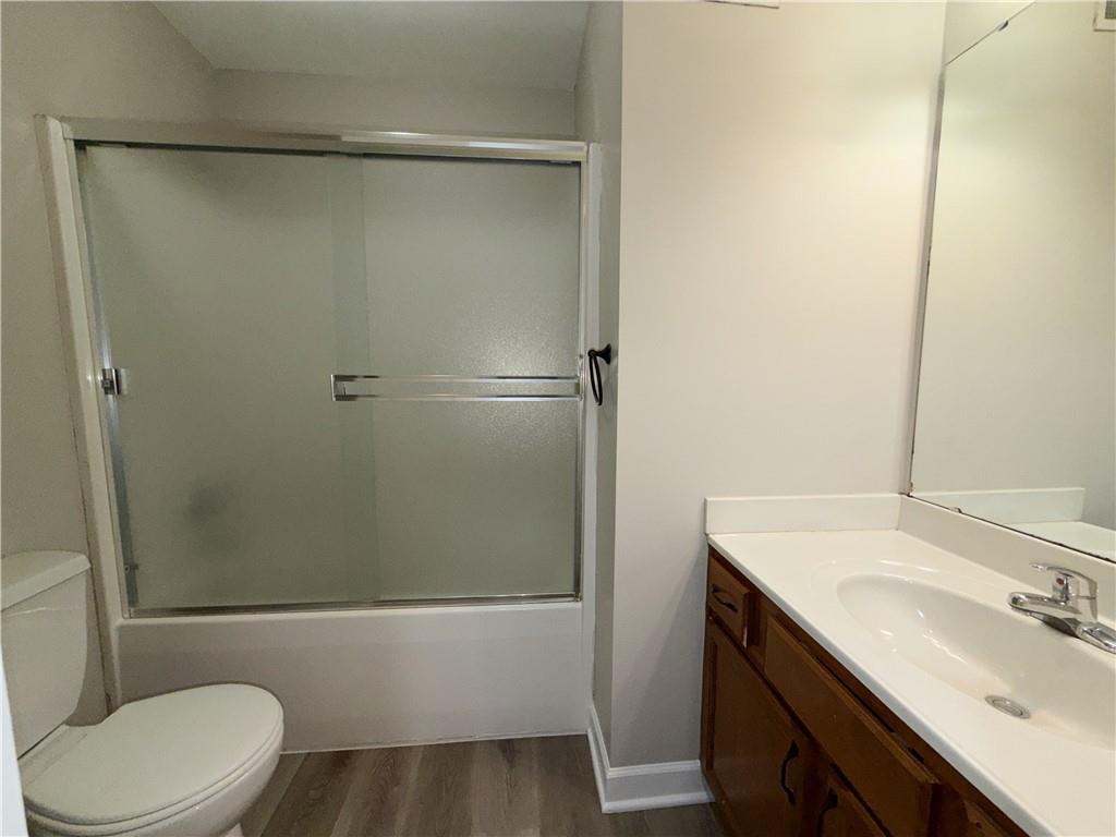 5101 Nw 93rd Street Property Photo 10
