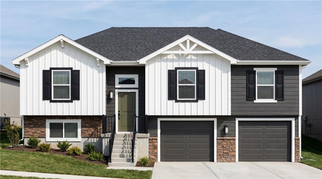 706 Red Clover Court Property Photo 1