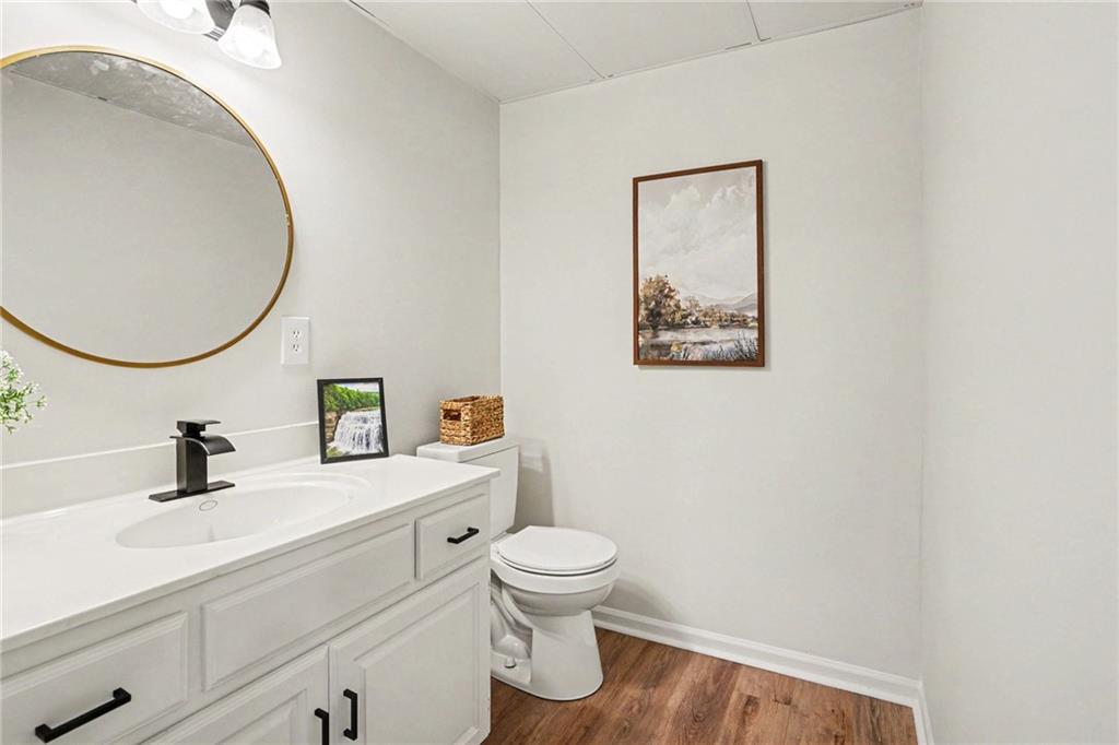 12113 E 78th Terrace Property Photo 17