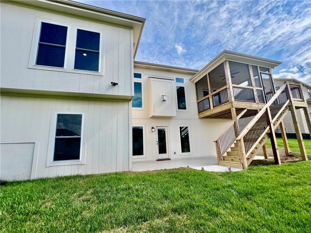 2144 Deerfield Terrace Property Photo 6