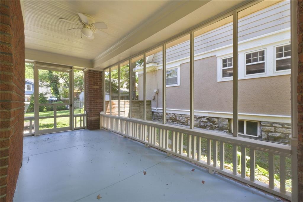 5811 Charlotte Street Property Photo 21