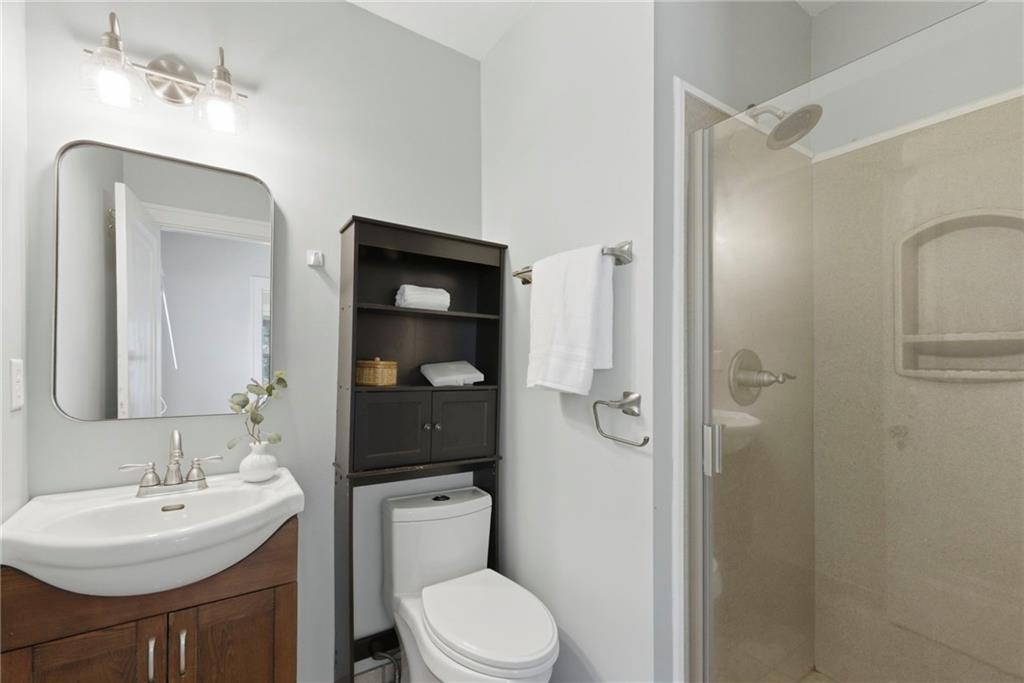 5811 Charlotte Street Property Photo 29