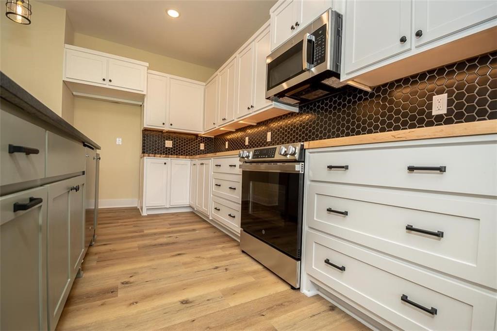 1018 Bluestem Circle Property Photo 14