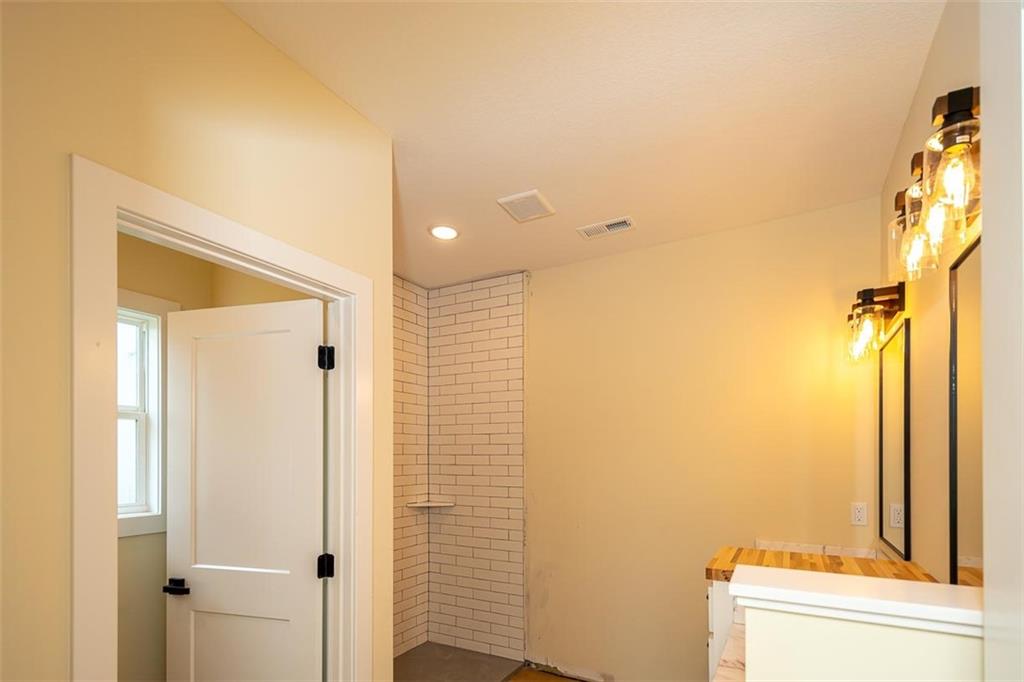 1018 Bluestem Circle Property Photo 26