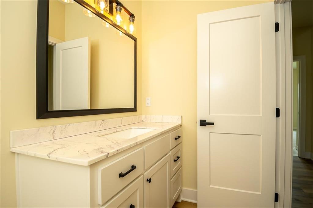 1018 Bluestem Circle Property Photo 31