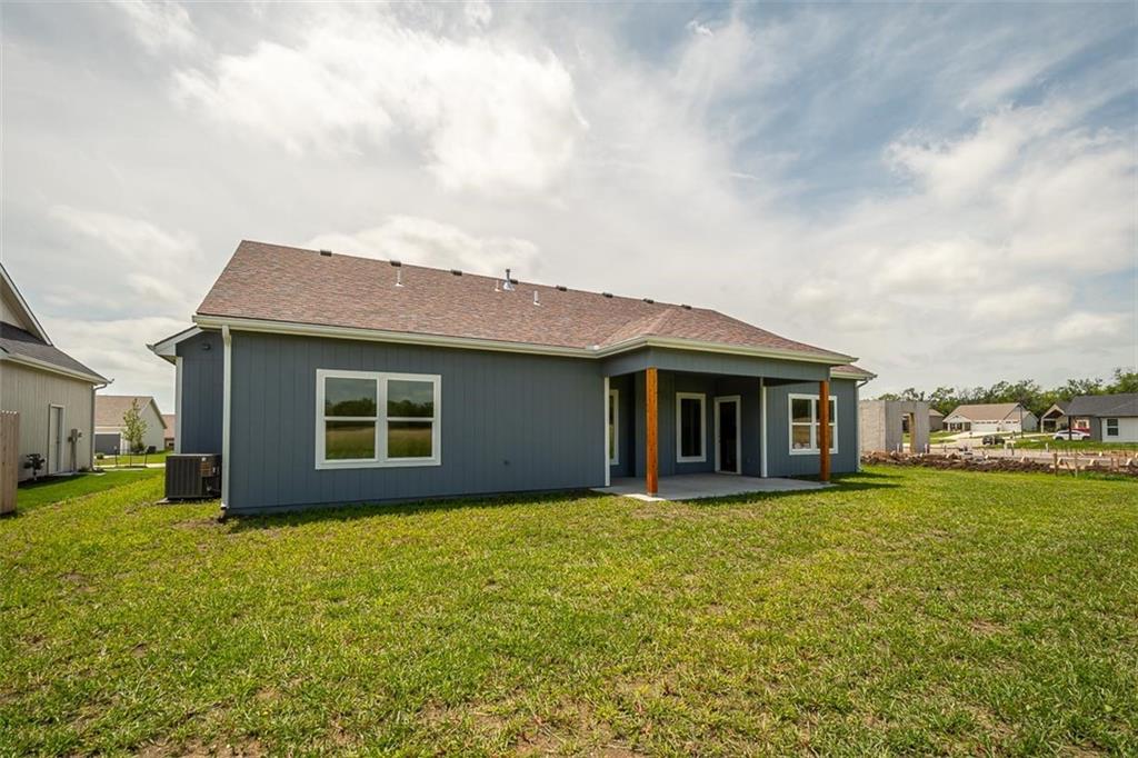 1018 Bluestem Circle Property Photo 40