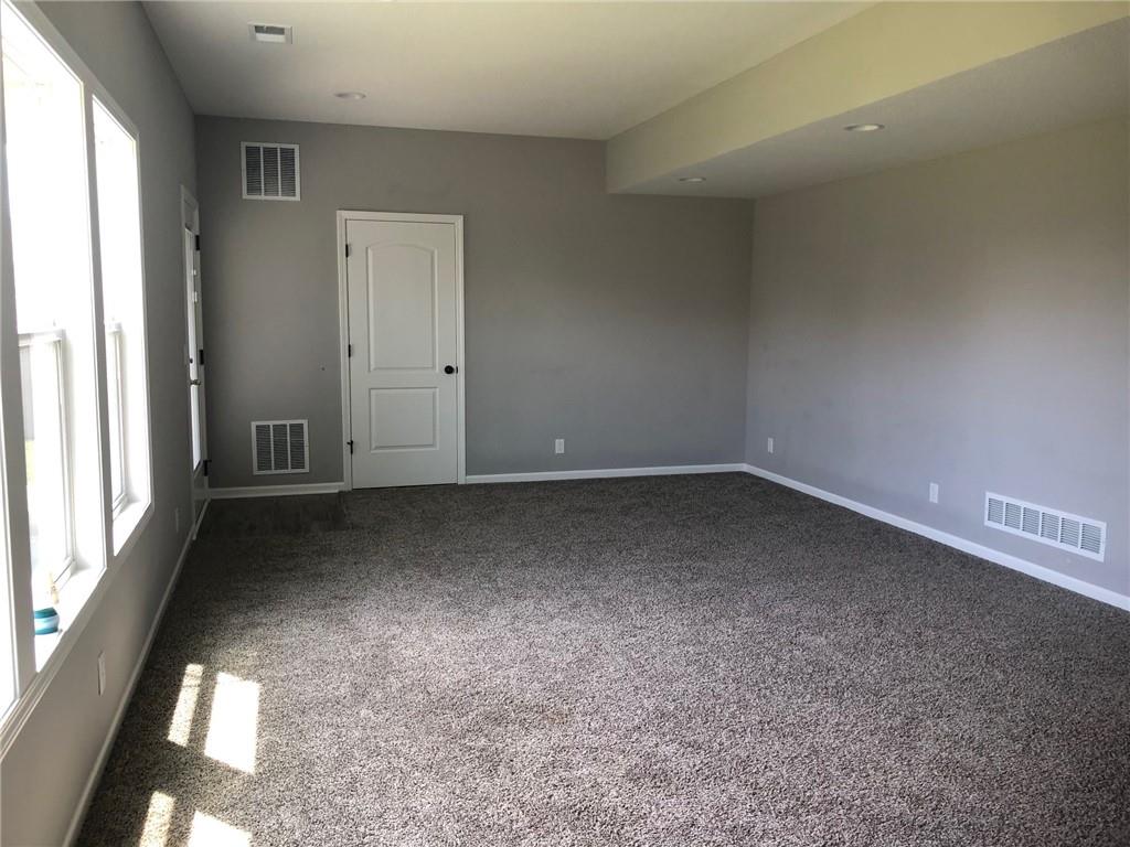 1483 N 162nd Court Property Photo 16