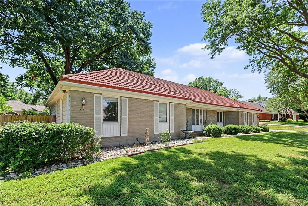 11705 W 60th Place Property Photo 26