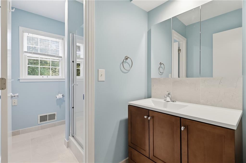 12820 Sagamore Road Property Photo 33