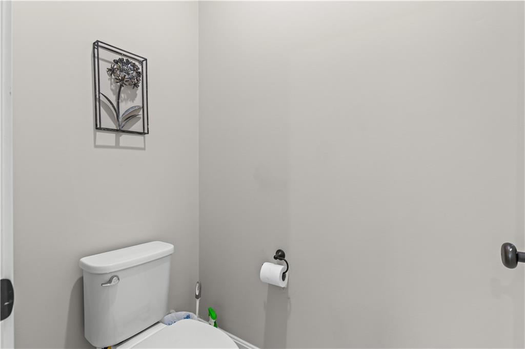 4904 N 126th Street Property Photo 21