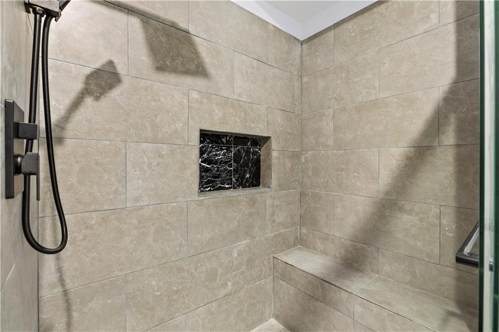 4904 N 126th Street Property Photo 40