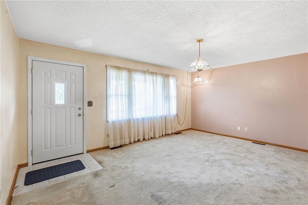 1209 Sw Eugene Street Property Photo 5