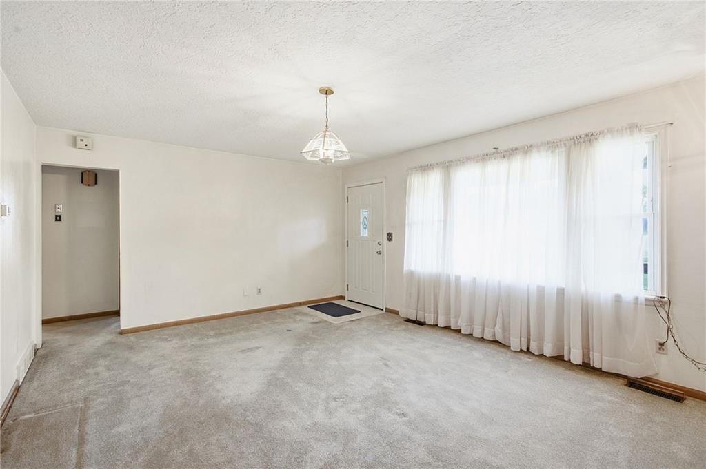1209 Sw Eugene Street Property Photo 6
