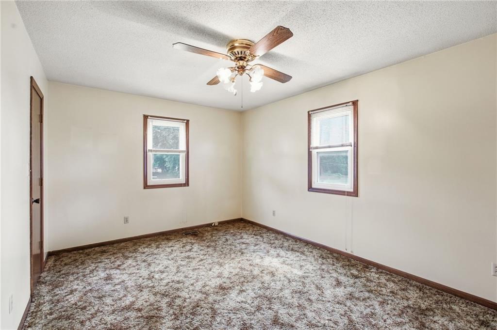 1209 Sw Eugene Street Property Photo 15
