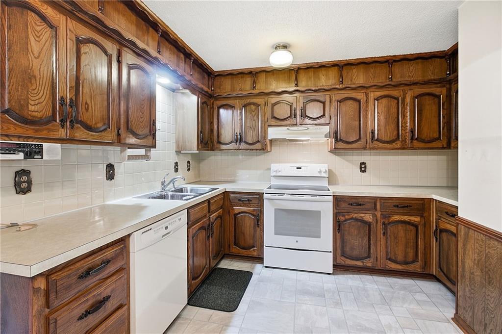 1209 Sw Eugene Street Property Photo 25