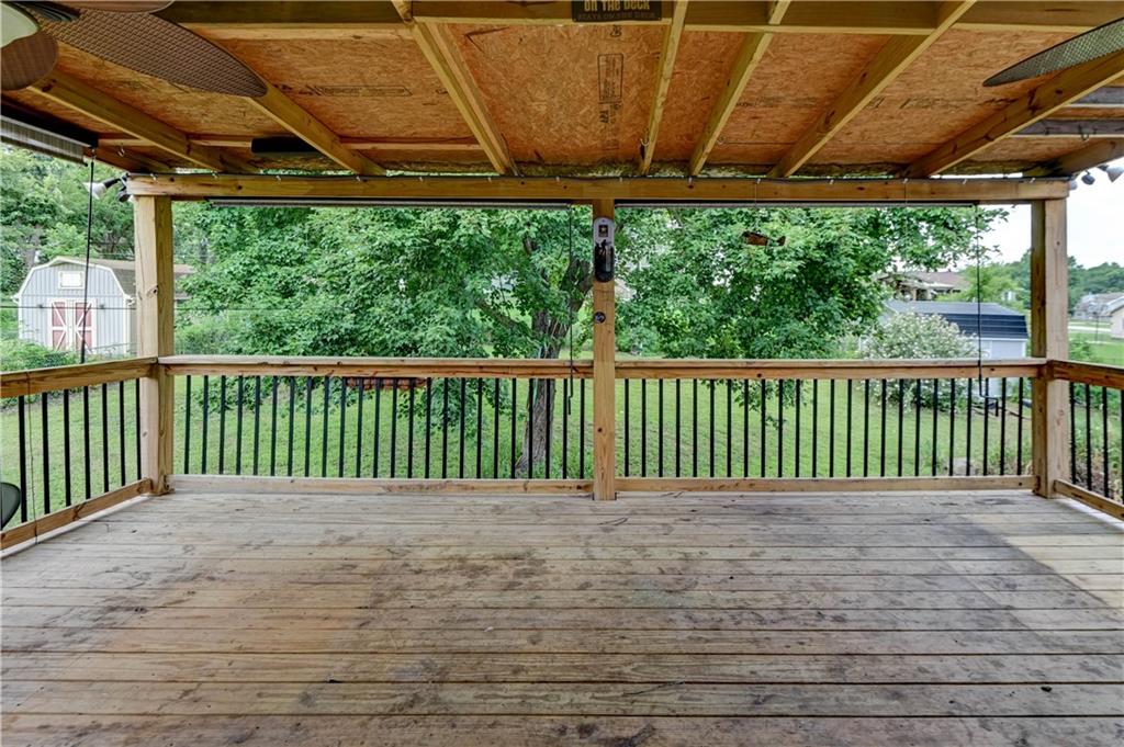 10412 N Baltimore Avenue Property Photo 33