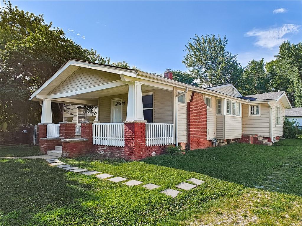 10117 E 10th Street Property Photo 2