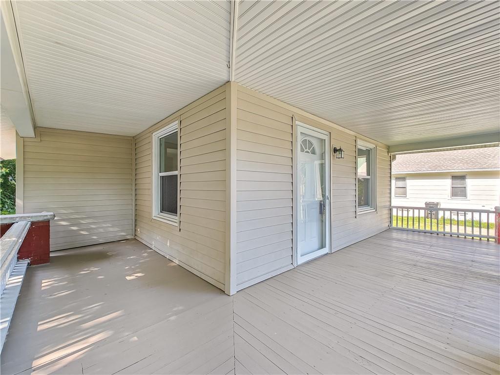 10117 E 10th Street Property Photo 4