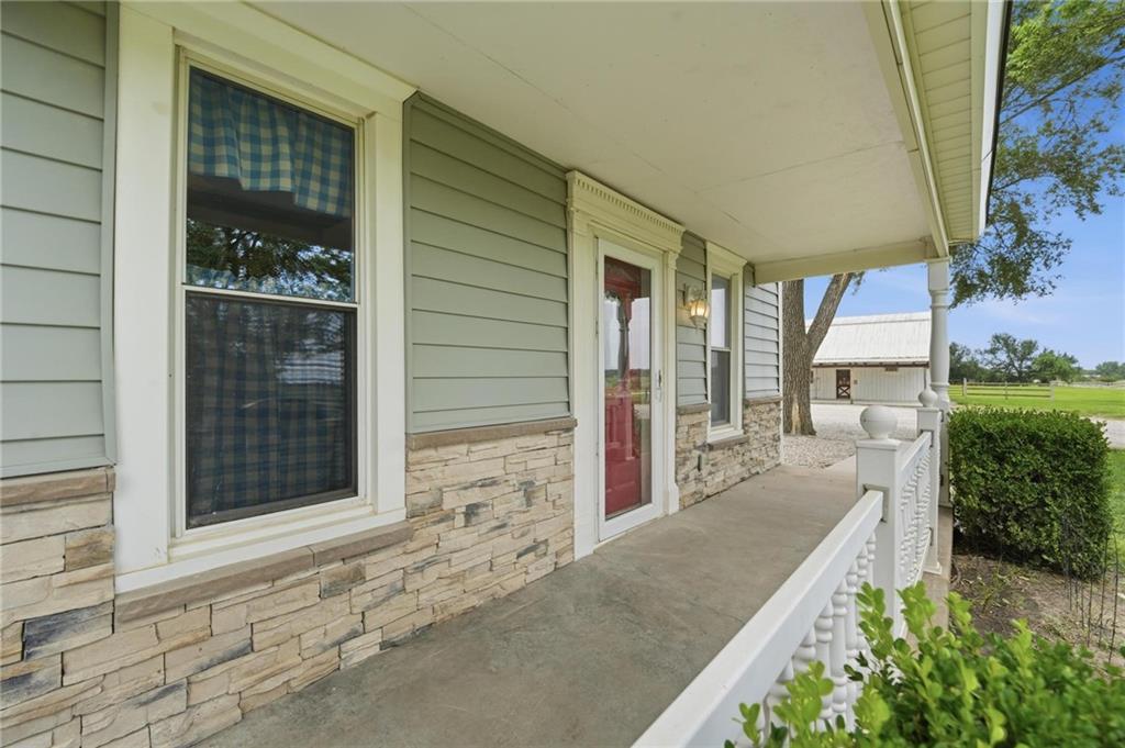 2171 Eisenhower Road Property Photo 4