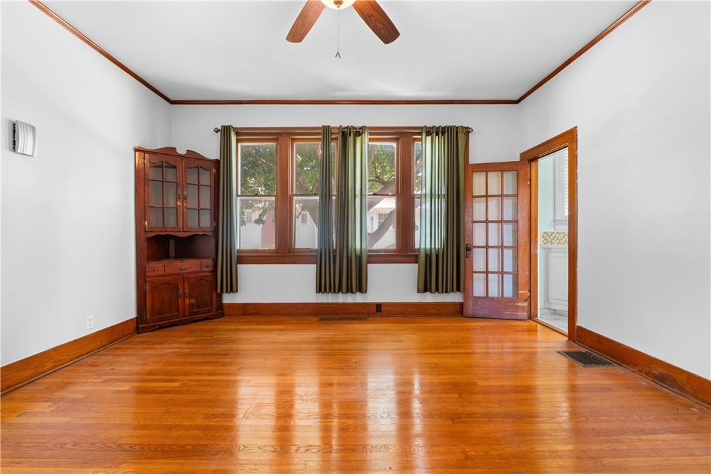 314 E Main Street Property Photo 10
