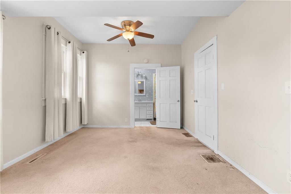 314 E Main Street Property Photo 20