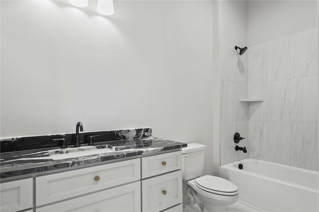 2944 W 133rd Terrace Property Photo 40