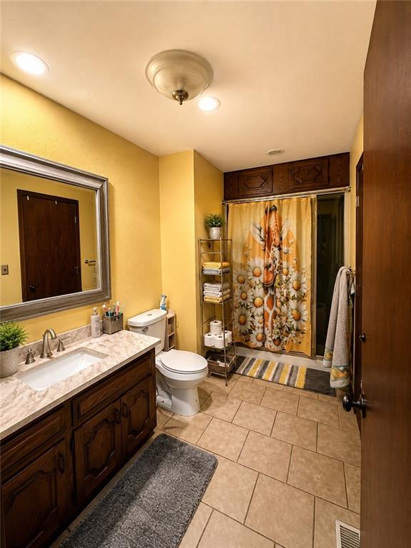 1210 Waters Road Property Photo 15