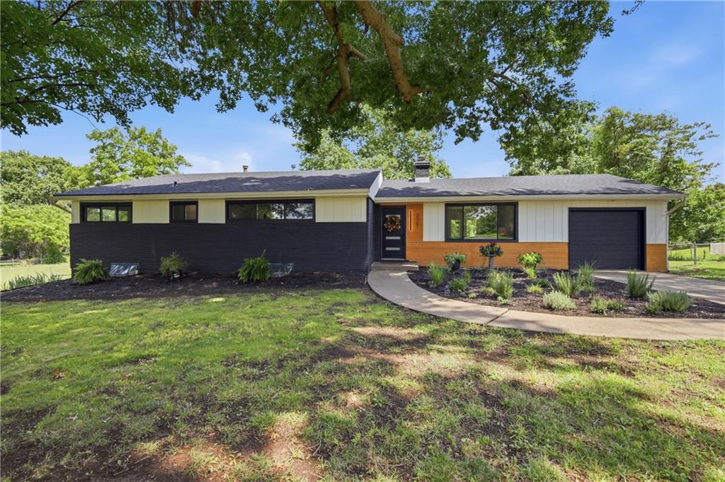 3907 Sw Scherer Road Property Photo 1