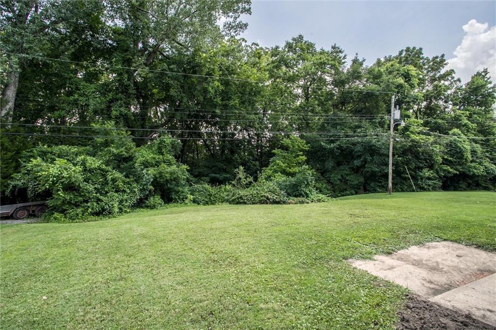 1209 N 75th Drive Property Photo 27