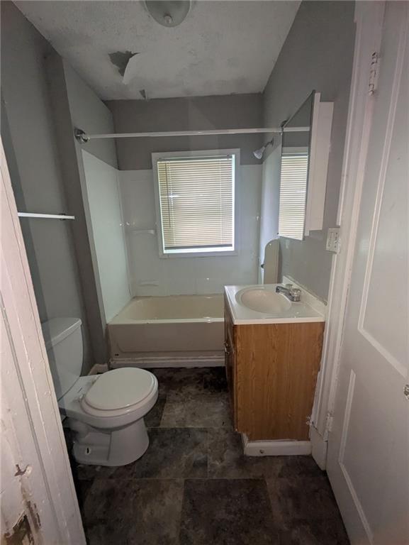 5341 Swope Parkway Property Photo 4