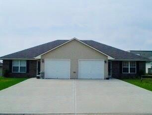 1250 & 1252 Nw Woodbury Place Property Photo 1