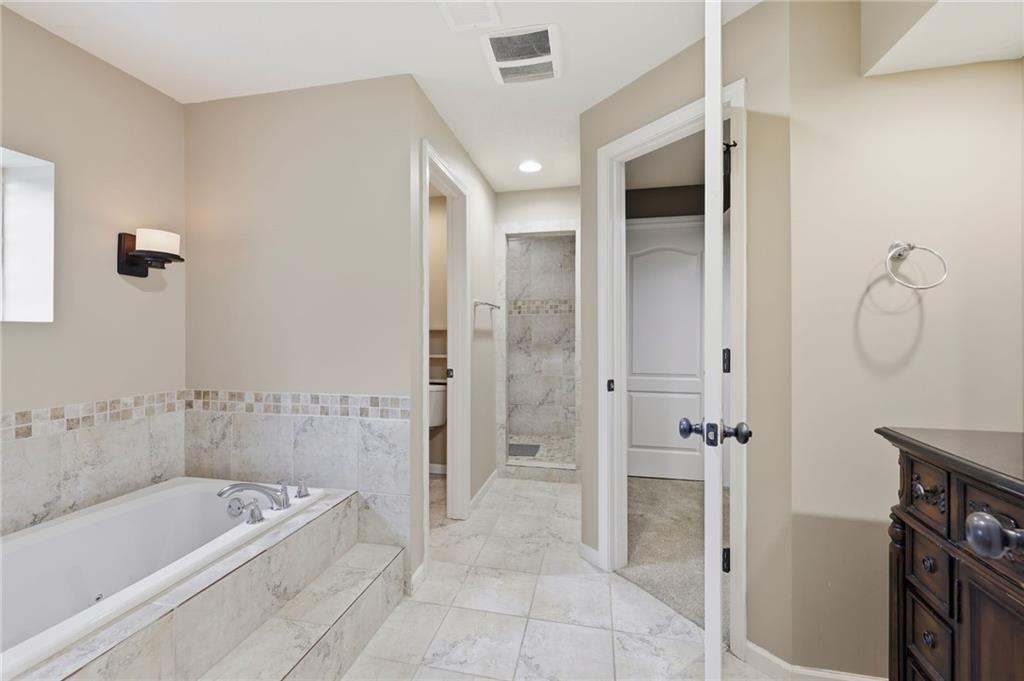 497 S 137th Place Property Photo 28