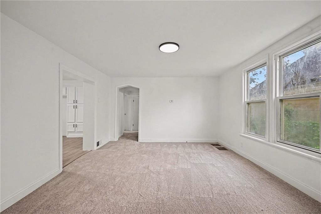 2706 Penn Street Property Photo 7