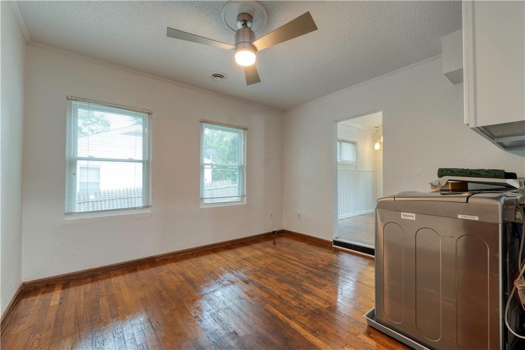 9226 Walnut Street Property Photo 13