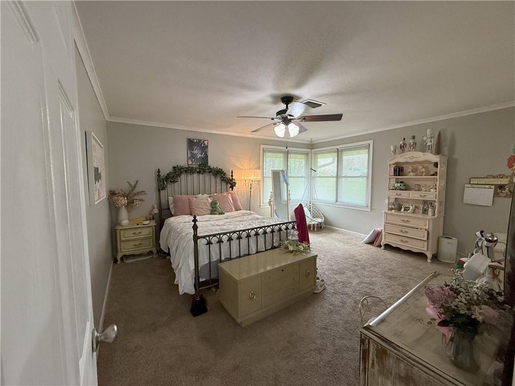 2216 Country Club Drive Property Photo 13