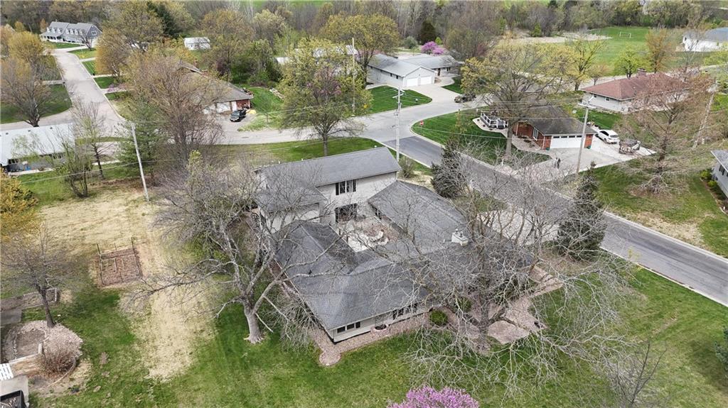 2216 Country Club Drive Property Photo 24