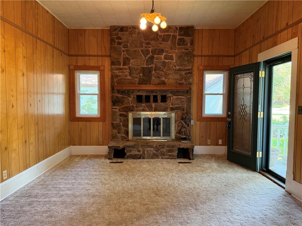 402 S Spring Street Property Photo 16