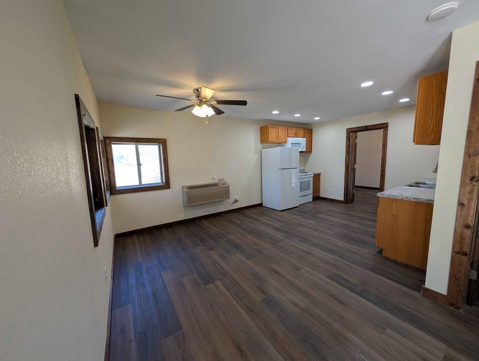 204 W 2 Highway Property Photo 17